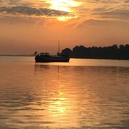 Klipper Johanna Båthotell